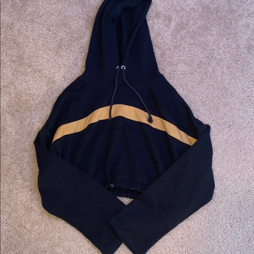 Forever 21 cropped hoodie